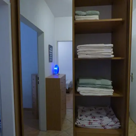 Bok - Modern 2br W Balcony, Free Indoor Parking! 아파트 *