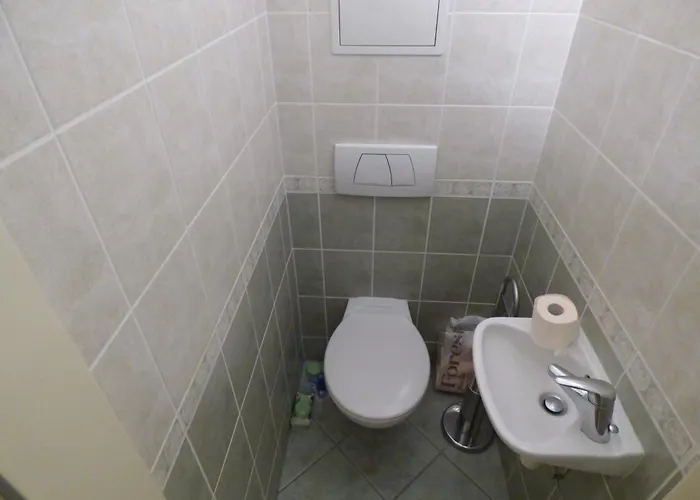 Bok - Modern 2br W Balcony, Free Indoor Parking! Apartment *